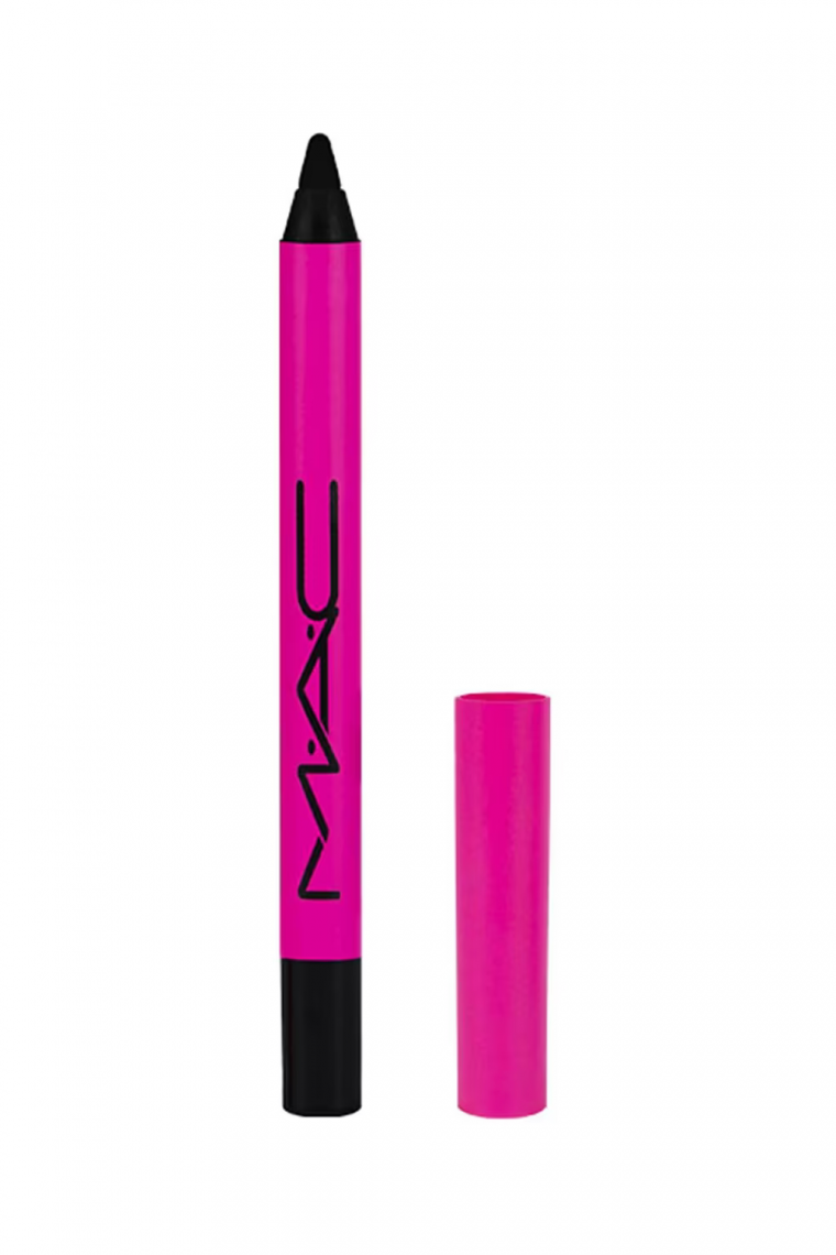 M.A.C In Extreme Dimension 24Hr Kajal Eye Liner